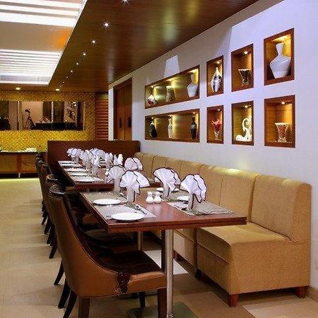 Hotel White House Walking Distance From Golden Temple- With Parking Amritsar Esterno foto