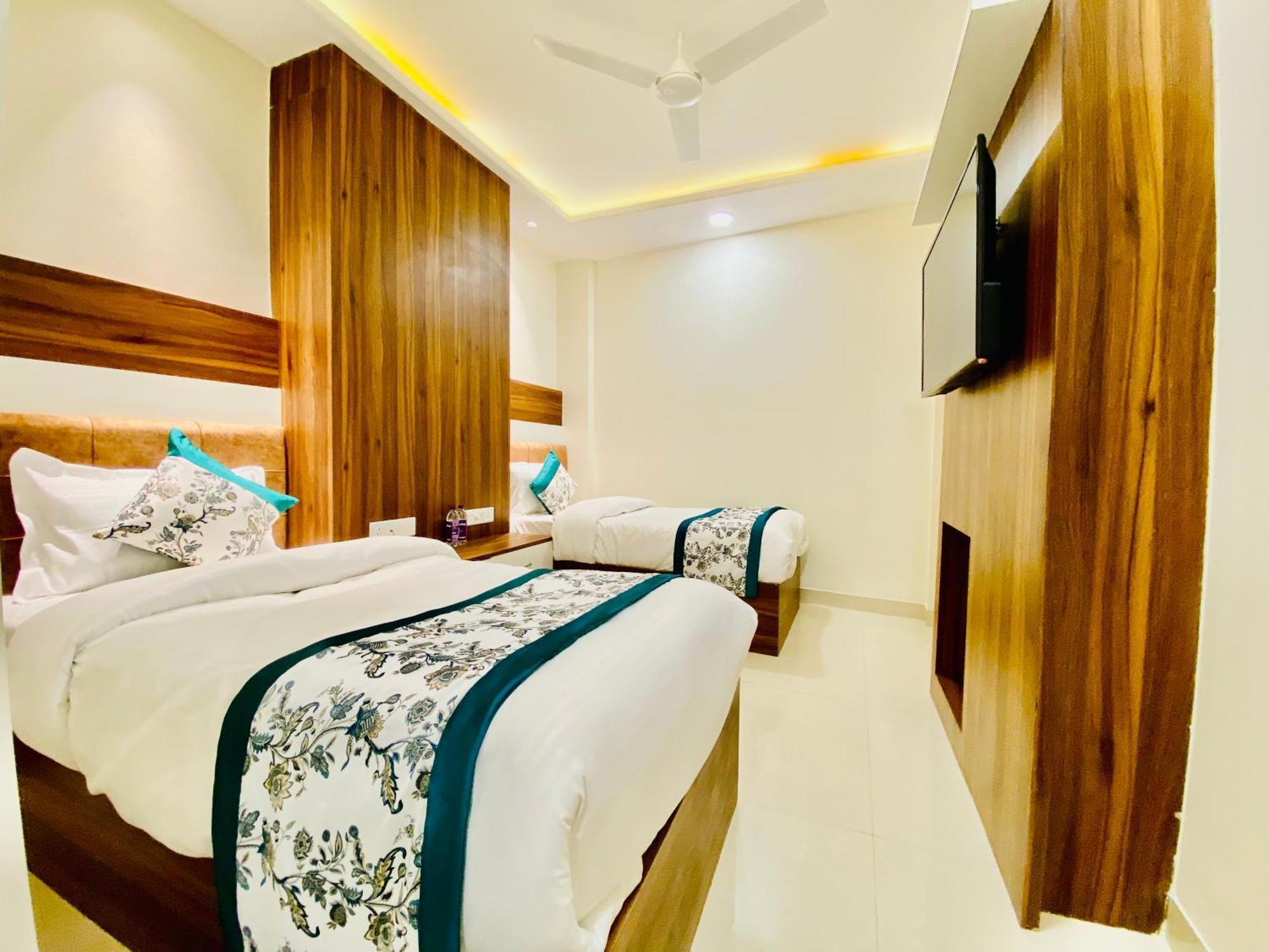 Hotel White House Walking Distance From Golden Temple- With Parking Amritsar Esterno foto